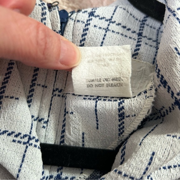 Vintage 1960s Navy and Off White Plaid Midi Dress Drop Waist Tie Belt Size 8 - Picture 4 of 12